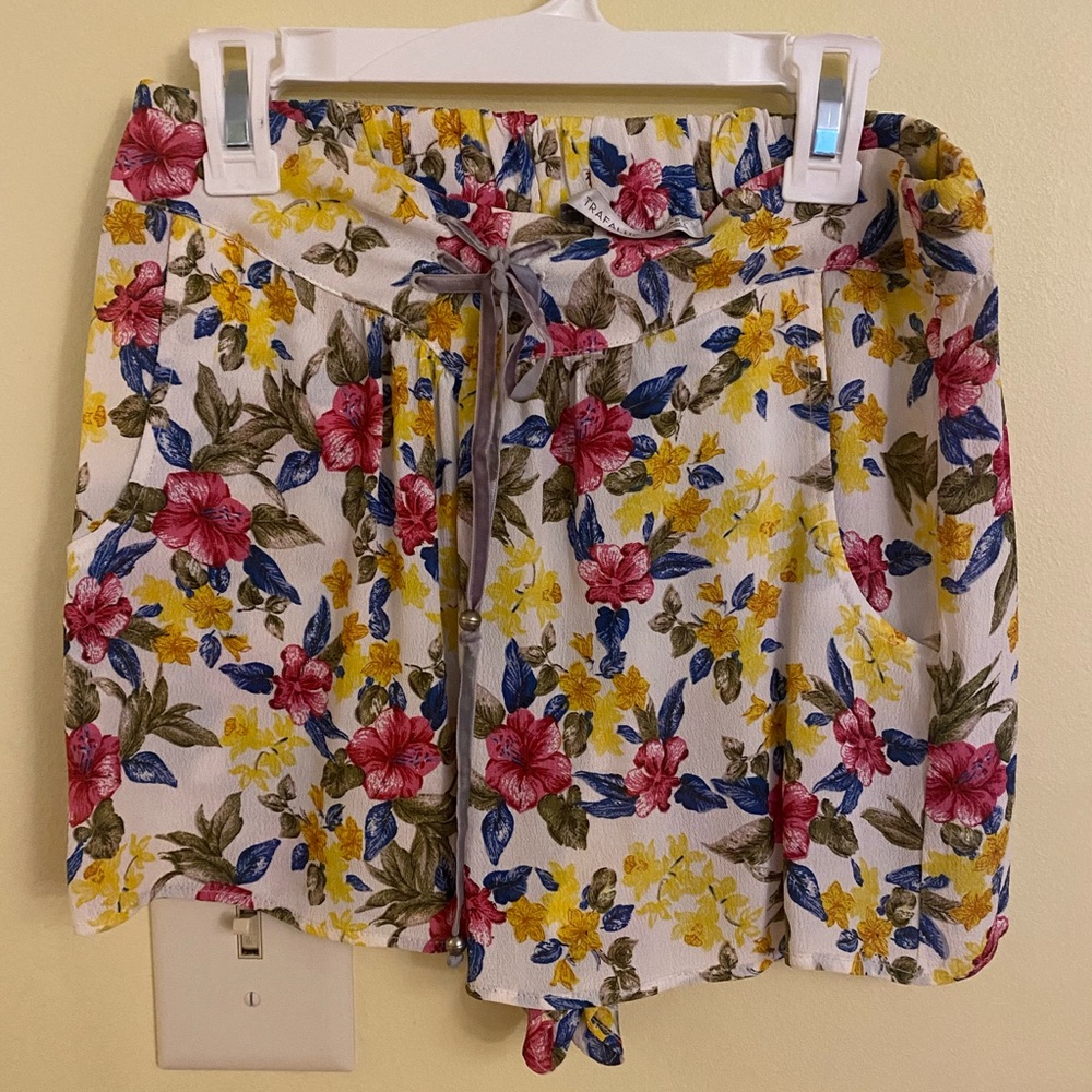 Zara floral shorts